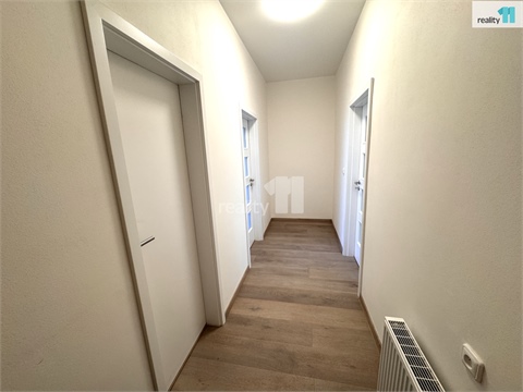 Pronájem bytu 1+1, 47 m² - 6