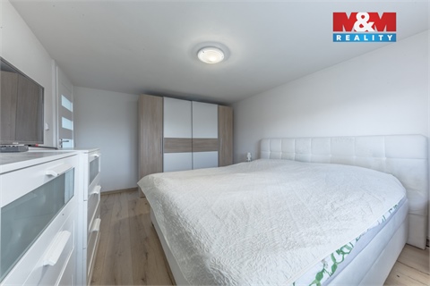 Prodej rodinného domu, 100 m² 8