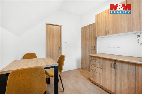 Pronájem bytu 1kk, 30 m² - 0