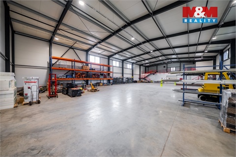 Prodej skladu / haly, 940 m² 6
