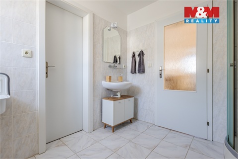 Prodej rodinného domu, 160 m² 10