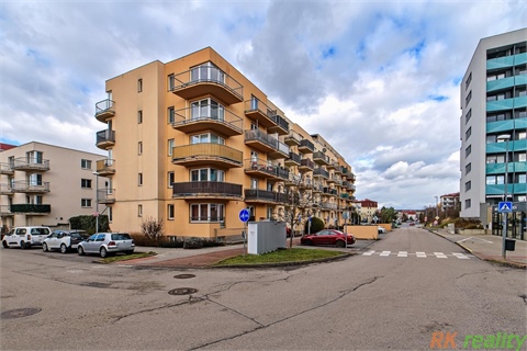 Pronájem bytu 3kk, 63 m² - 18