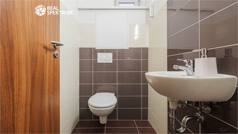 Prodej bytu 3kk, 87 m² - 12