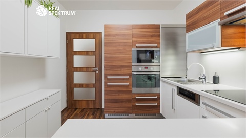 Prodej bytu 3kk, 87 m² - 22