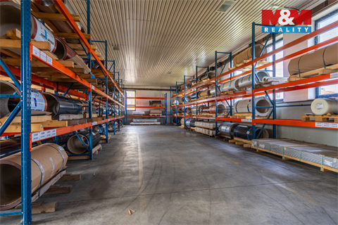 Pronájem skladu / haly, 270 m² - 2