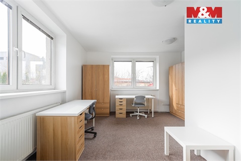 Prodej rodinného domu, 232 m² 2