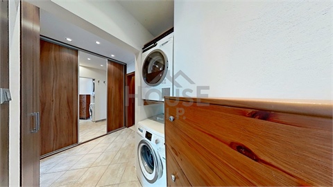 Prodej bytu 2+1, 60 m² - 18