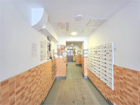 Prodej bytu 2+1, 60 m² - 26