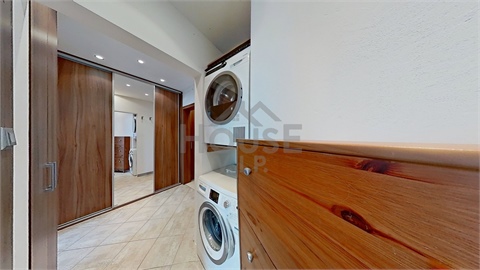 Prodej bytu 2+1, 60 m² 24