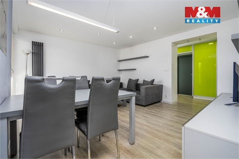 Prodej rodinného domu, 187 m² 4