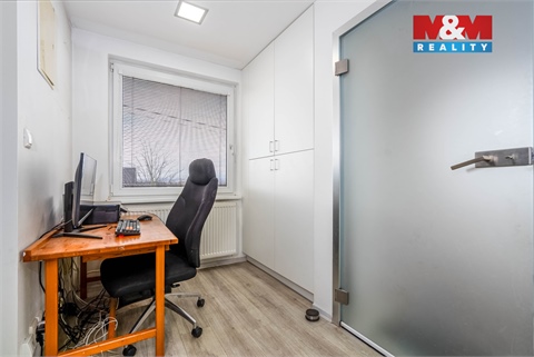 Prodej rodinného domu, 187 m² - 16