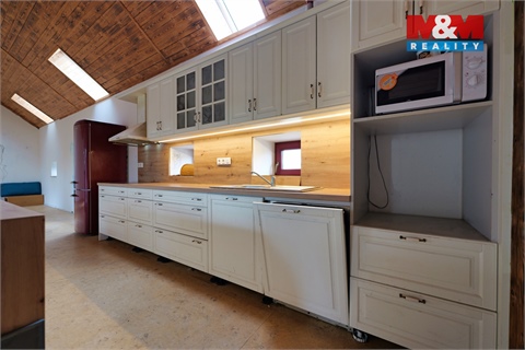 Prodej rodinného domu, 145 m² 6