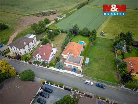 Prodej rodinného domu, 262 m² - 2