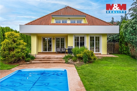 Prodej rodinného domu, 262 m² - 24