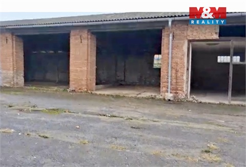 Pronájem skladu / haly, 300 m² - 0