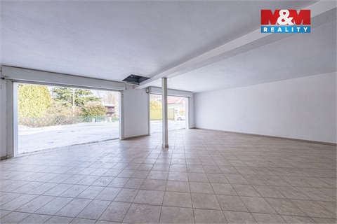 Prodej rodinného domu, 300 m² 28