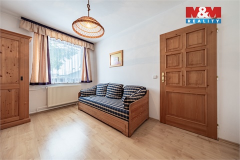 Prodej rodinného domu, 300 m² - 10