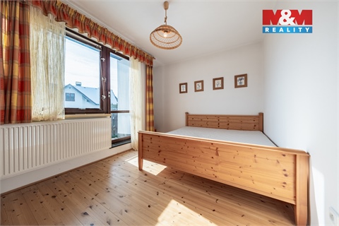 Prodej rodinného domu, 300 m² 20