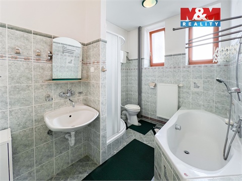 Prodej rodinného domu, 540 m² 4