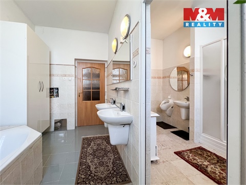 Prodej rodinného domu, 540 m² 10