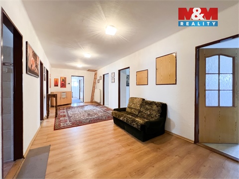 Prodej rodinného domu, 540 m² - 22