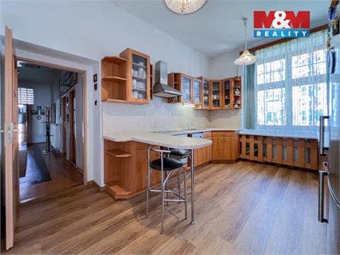 Prodej rodinného domu, 540 m² - 2