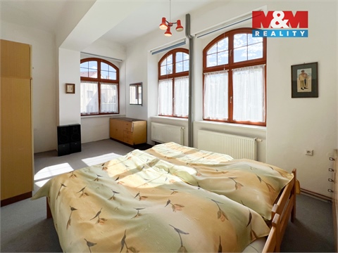 Prodej rodinného domu, 540 m² - 6