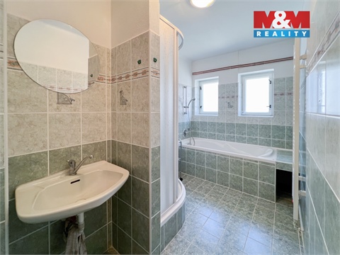 Prodej rodinného domu, 540 m² 20