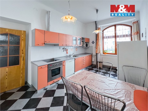 Prodej rodinného domu, 540 m² - 14