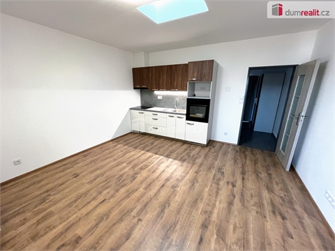 Pronájem bytu 2kk, 63 m² 0