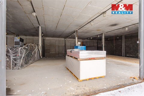 Pronájem skladu / haly, 150 m² - 2