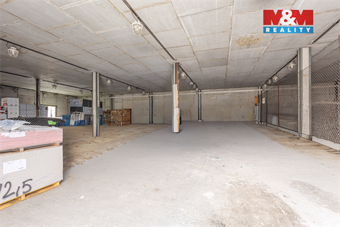 Pronájem skladu / haly, 150 m² 2