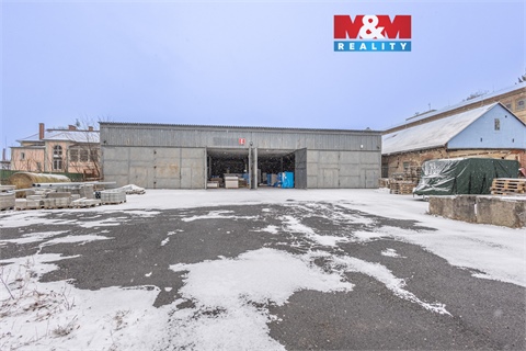 Pronájem skladu / haly, 150 m² 0