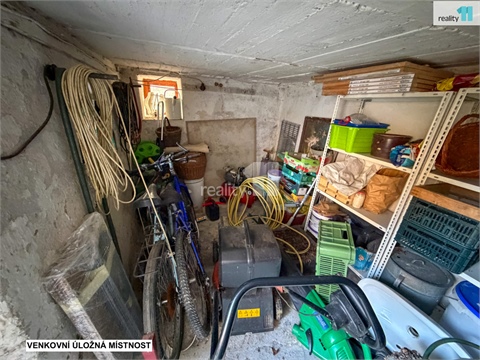 Prodej rodinného domu, 200 m² 24