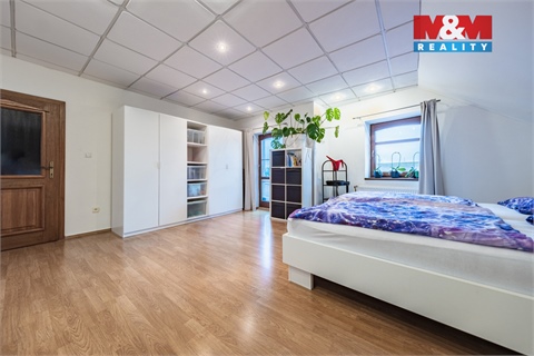 Prodej rodinného domu, 486 m² - 12