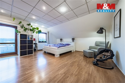 Prodej rodinného domu, 486 m² 6