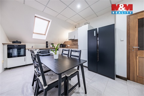 Prodej rodinného domu, 486 m² - 6