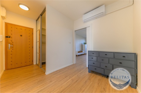 Pronájem bytu 3kk, 67 m² 12