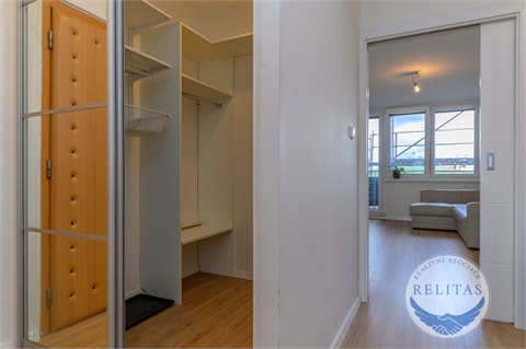 Pronájem bytu 3kk, 67 m² - 12