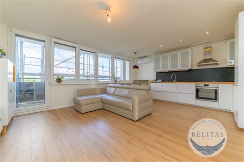 Pronájem bytu 3kk, 67 m² 2