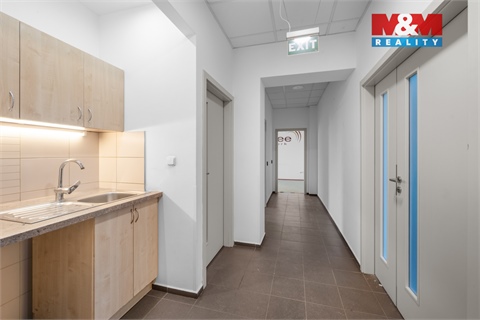 Pronájem kanceláře, 167 m² 12