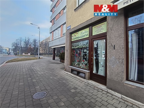 Pronájem obchodních prostor, 35 m² 0