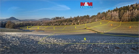 Prodej stavebního pozemku, 2 738 m² 0