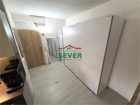 Prodej bytu 2+1, 61 m² 12