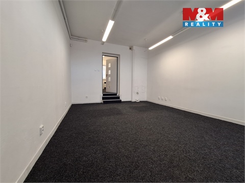 Pronájem obchodních prostor, 36 m² 2