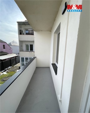 Pronájem bytu 1kk, 30 m² 8