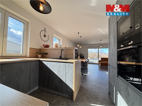 Prodej rodinného domu, 162 m² - 2