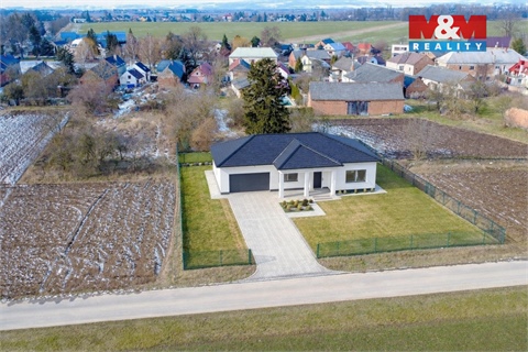 Prodej stavebního pozemku, 1 816 m² 2