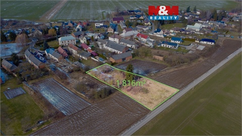 Prodej stavebního pozemku, 1 816 m² 0