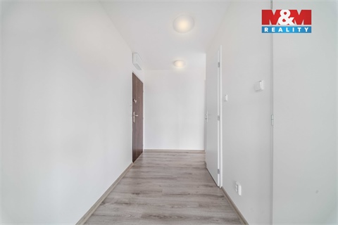 Prodej bytu 3+1, 66 m² - 2